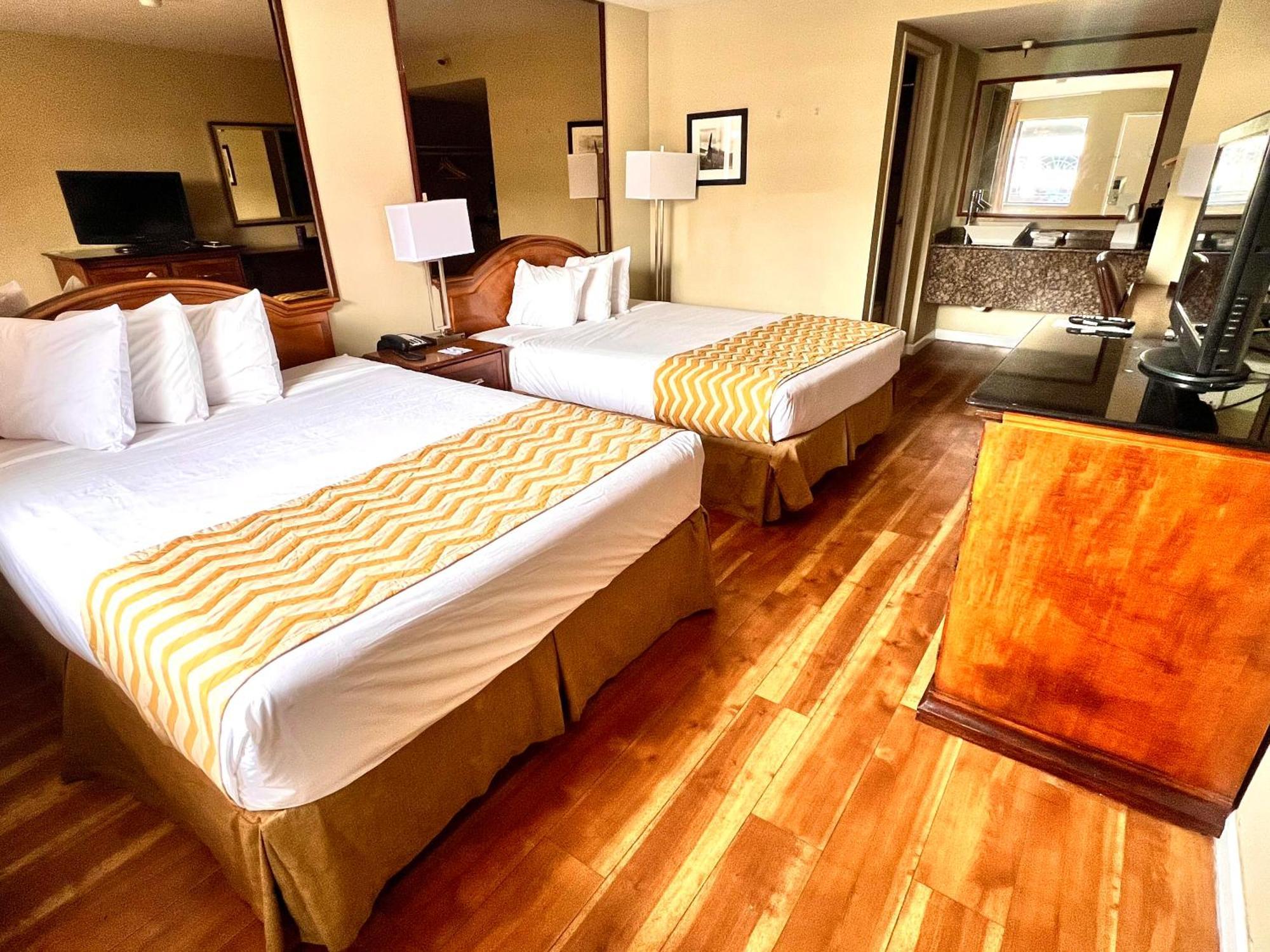 ทราเวลลอดจ์ บาย วินด์แฮม รีโน Hotel ภายนอก รูปภาพ